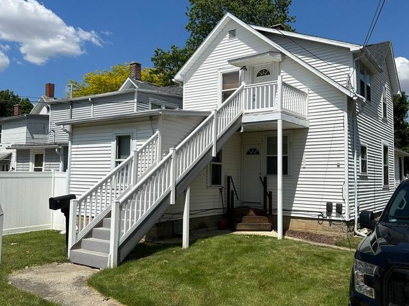 194 Circular St #2