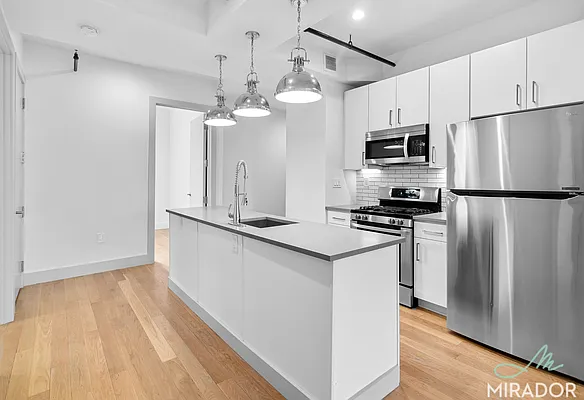 Rented by Mirador Real Estate | media 17