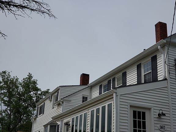 2nd image of 140 Pleasant St APT 2