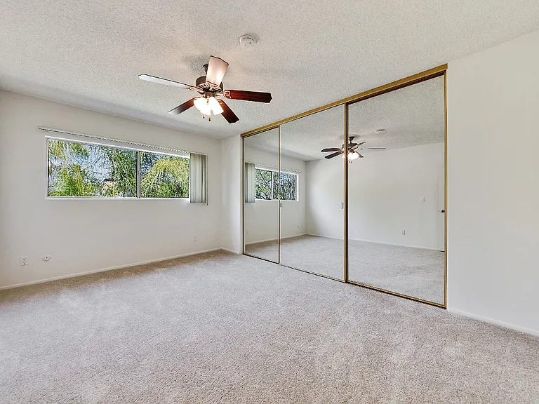 13157 Riverside Dr — Photo 51
