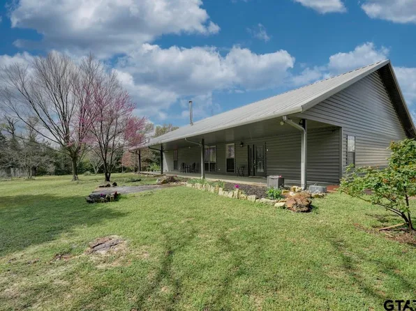 180 Private Road 8703, Ben Wheeler, TX 75754