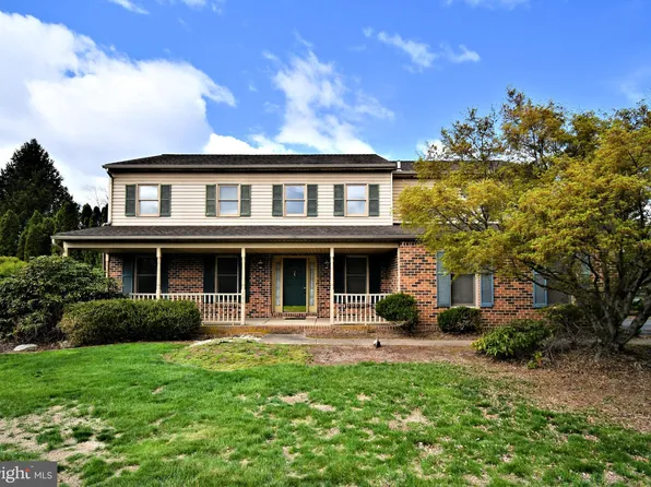 306 Sunny Ridge Rd, Gilbertsville, PA 19525