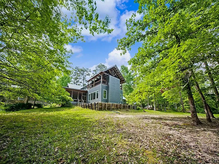 160 Delcrest Dr — Photo 42
