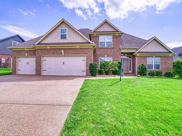 911 Gabriel Dr, Evansville, IN 47725