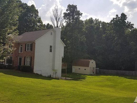 1/2 Acre lot with boat house/shop