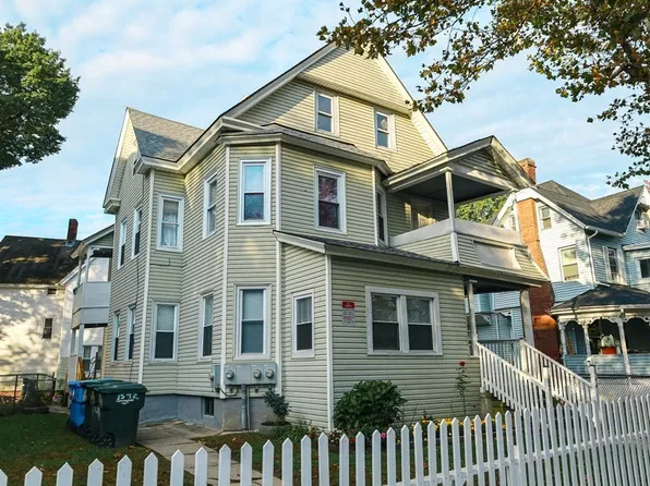 1592-1594 Dwight St, Springfield, MA 01107