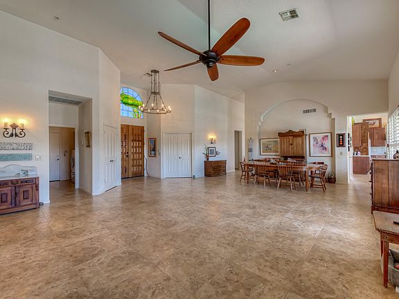 Spacious Great Room