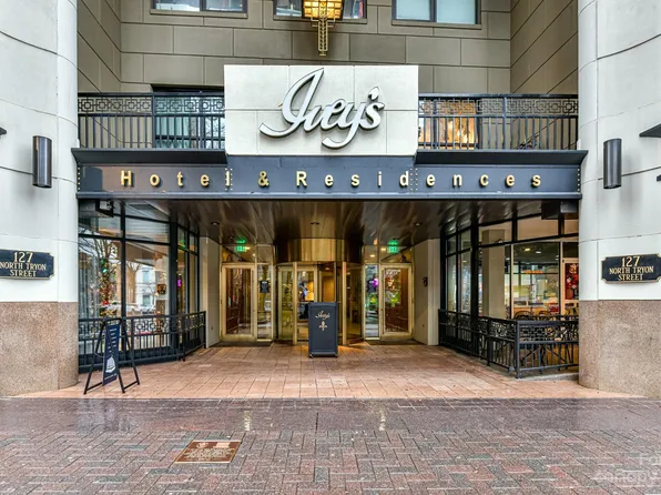 127 N Tryon St Unit 506, Charlotte, NC 28202