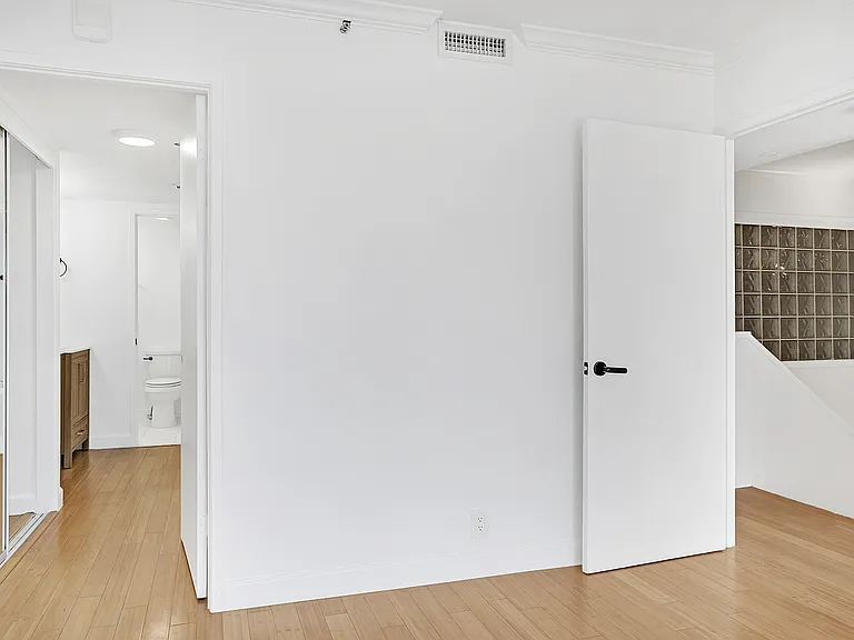 1541 Brickell Ave #105 — Photo 66