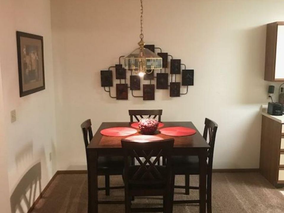 1st image of 1730 Wood St APT 2