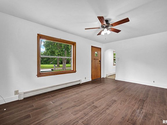 5th image of 108 S Arthur Ave