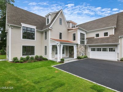 8 Fado Ln, Cos Cob, CT, 06807