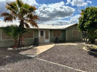 34635 S K Field Rd, Black Canyon City, AZ 85324