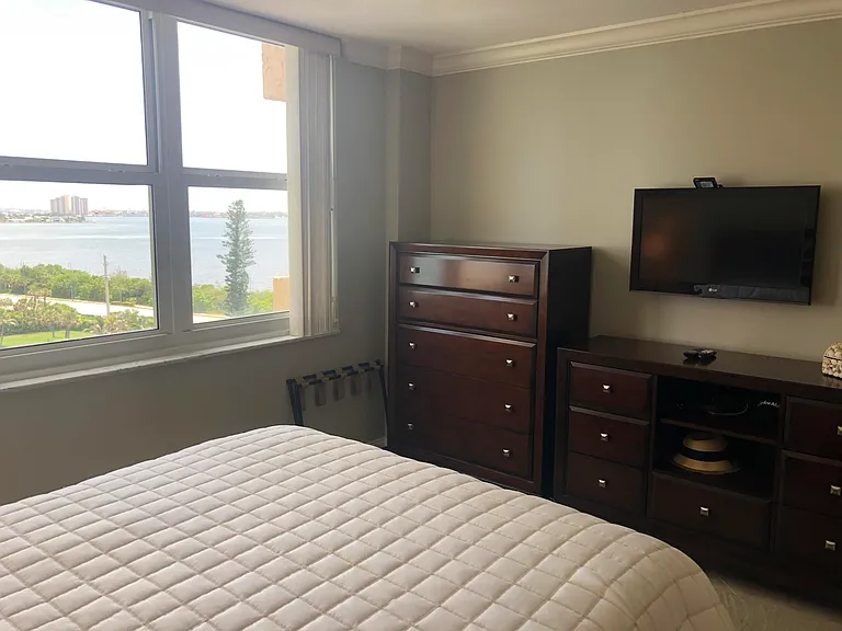 5440 N Ocean Dr #803 — Photo 8