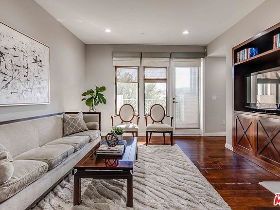 5th image of 5625 Crescent Park W APT 340