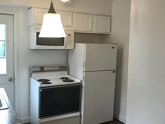 Stove and fridge