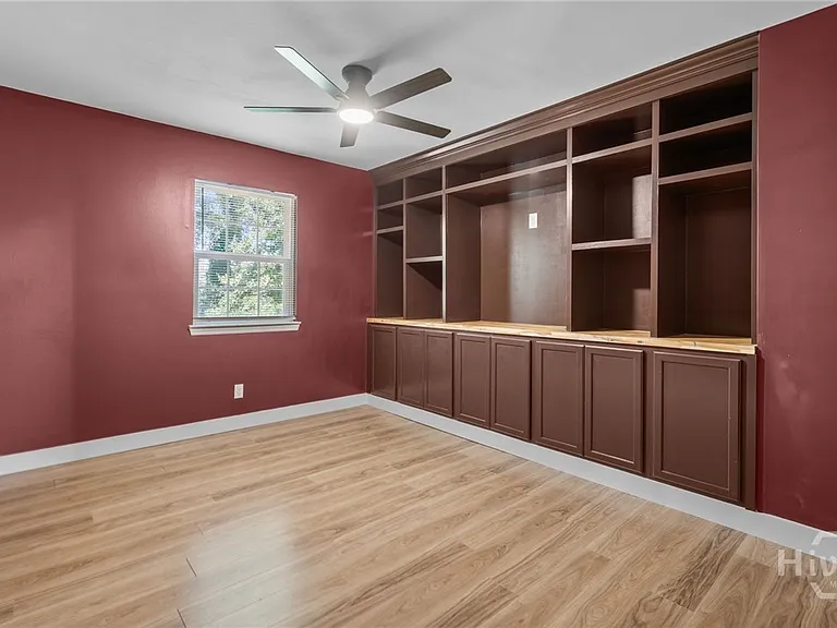 114 Saint Andrews Way — Photo 28