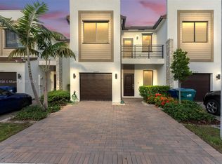 20849 NE 7th Ct, Miami, FL 33179