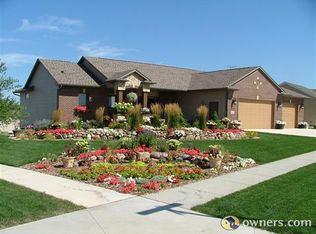 114 N Country Club Ave, Brandon, SD 57005