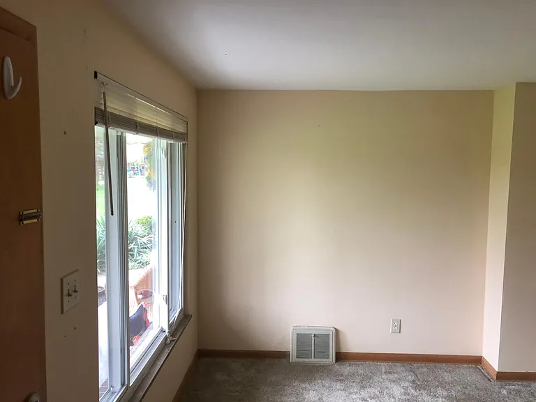 117 Sunnyside Ln — Photo 6