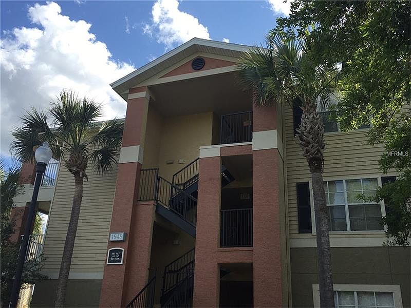 1st image of 1949 Summer Club Dr APT 305
