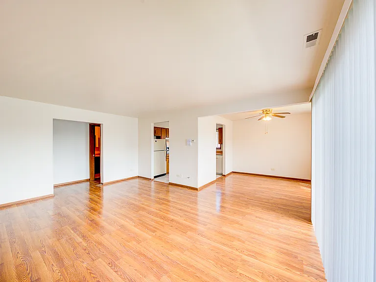 15706 Peggy Ln #3 — Photo 2