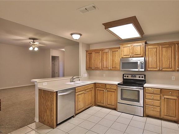 2nd image of 4109 Georgetown Dr