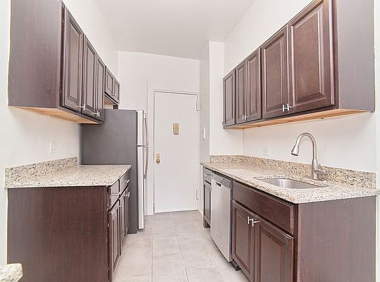 1st image of 217 Haven Ave APT 3G