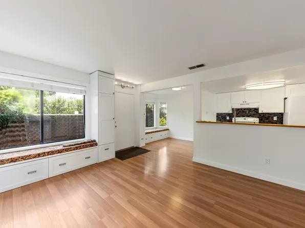 60 Dockside Cir, San Rafael, CA 94903