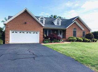 958 Bible Way, Crewe, VA 23930