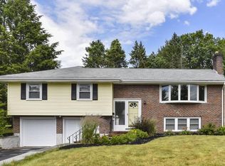60 Deerfield Rd, Norwood, MA 02062
