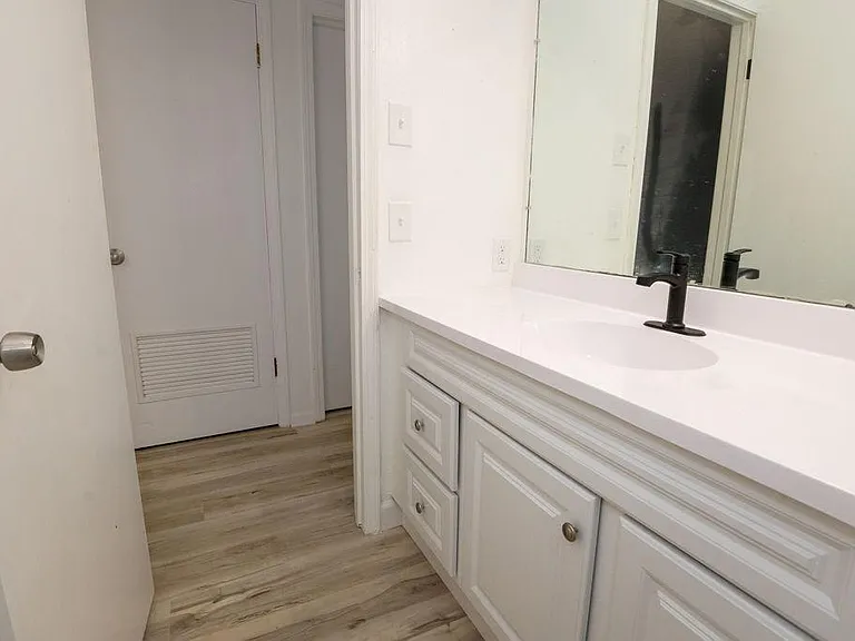 34093 Vauxhill Dr — Photo 12