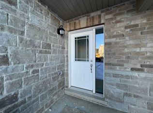 26 Milson Cres, Essa, ON L0M1B4