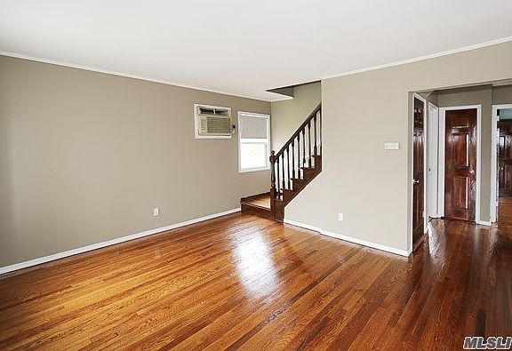 4th image of 208 Devonshire Dr