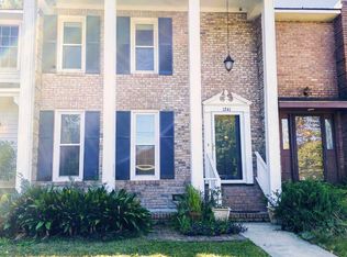 1241 Valley Forge Dr, Charleston, SC 29412