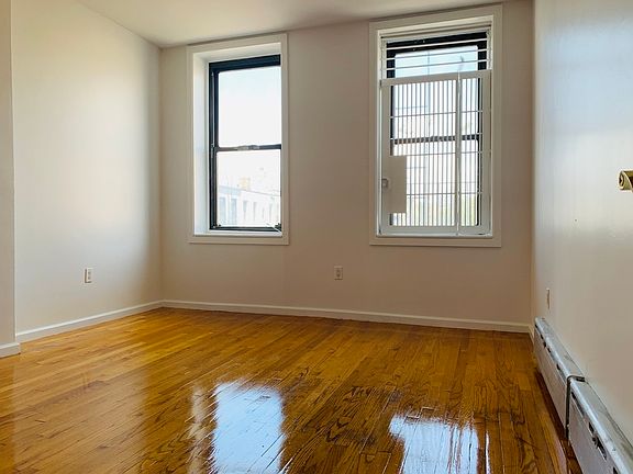 5th image of 349 Knickerbocker Ave #3R