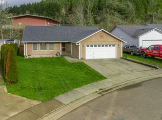 406 Moreland Ct, Drain, OR 97435