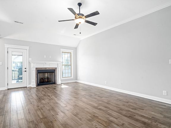 3rd image of 3856 Maliki Dr