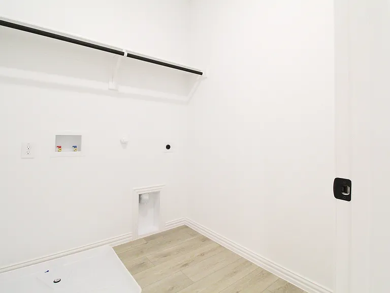 1227 Doris May Dr — Photo 15