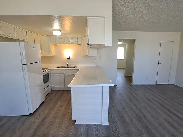 156 Judy Ln — Photo 1