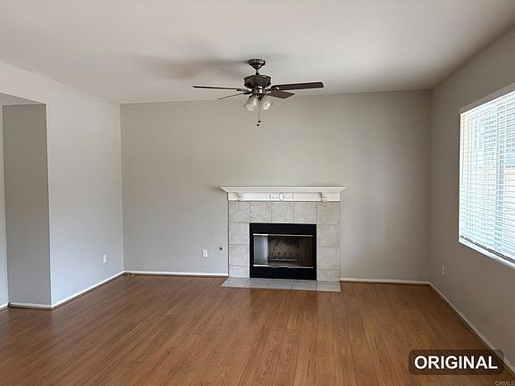 3rd image of 756 Avenida Abeja