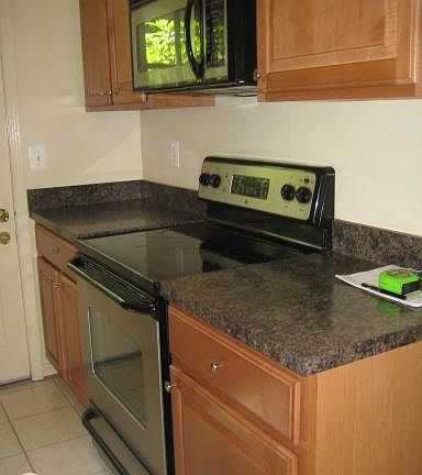 3rd image of 8340 Glastonbury Ct