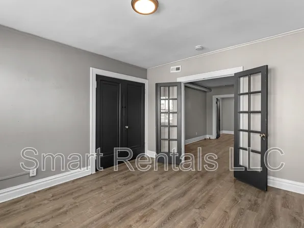 5618 S Grand Blvd, Saint Louis, MO