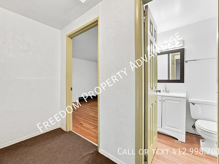 2523 Park Hill Dr — Photo 13