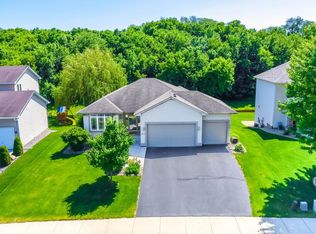 1838 Westchester Ln, Shakopee, MN 55379