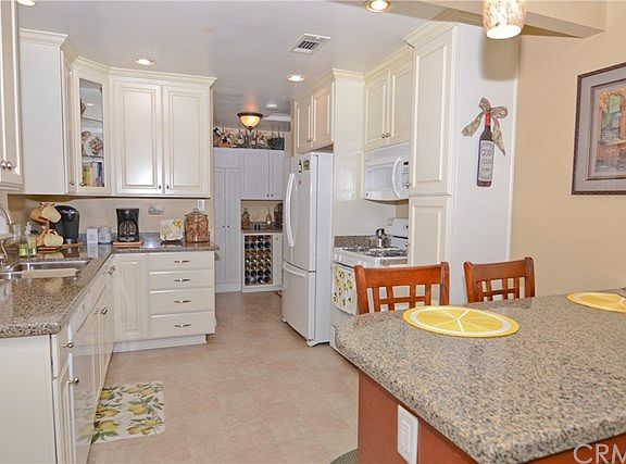 3rd image of 19135 E Orangepath St