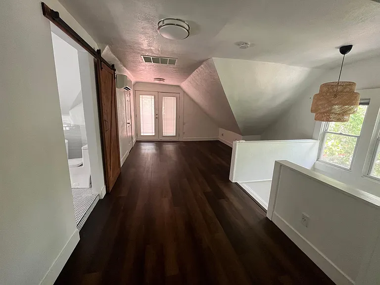 4100 Campbell St — Photo 31