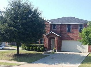 2152 W Grove Ln, Grand Prairie, TX 75052
