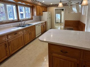 24543 Chestertown Rd, Chestertown, MD 21620