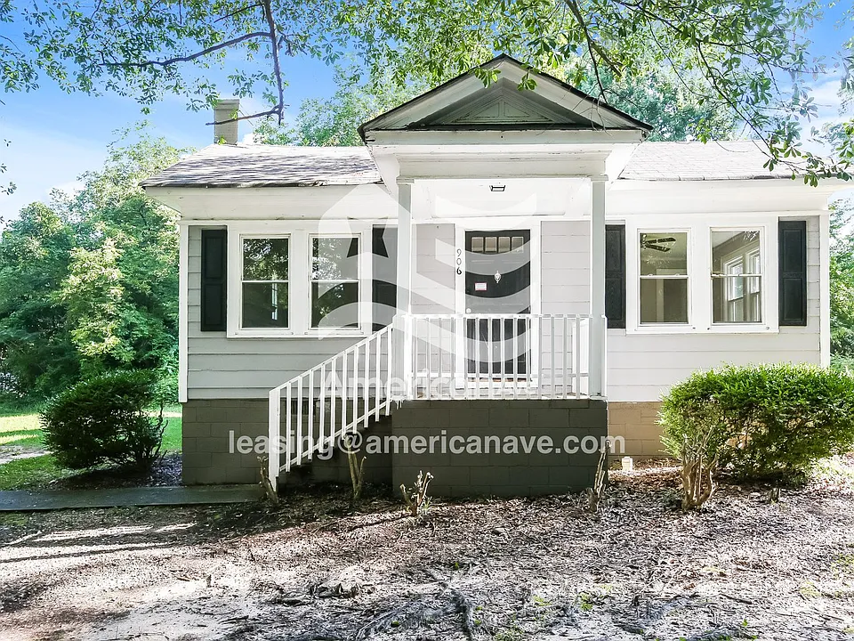 906 W 9th Ave